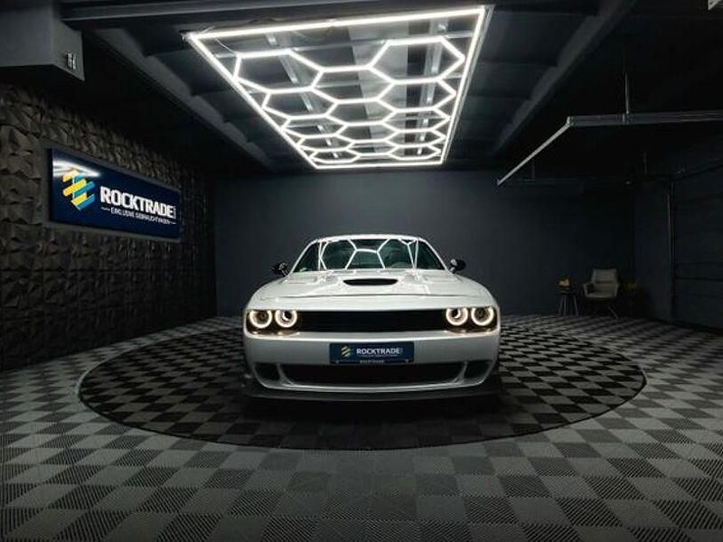 Gebraucht Dodge Challenger 379 PS (278 kW) 2024 Silber Coupé