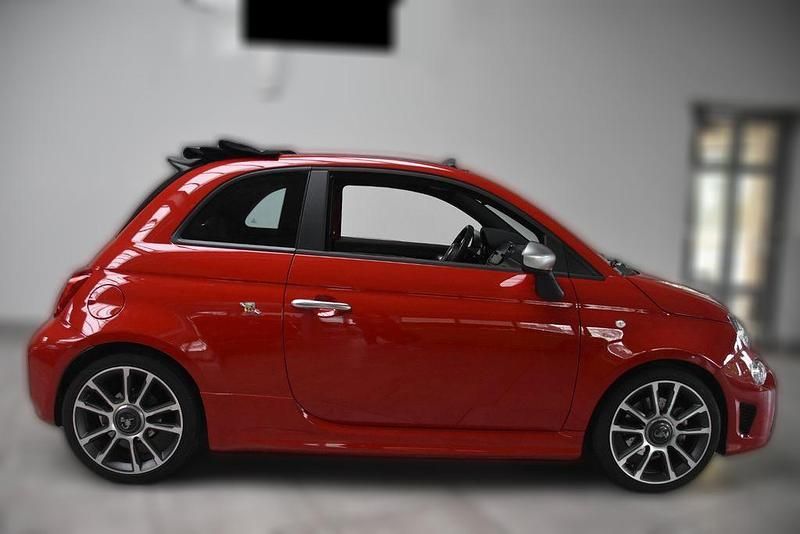 Rot Gebraucht 2022 Abarth 595C Cabrio | 26.970 € (Teuer) - Bild 1/4
