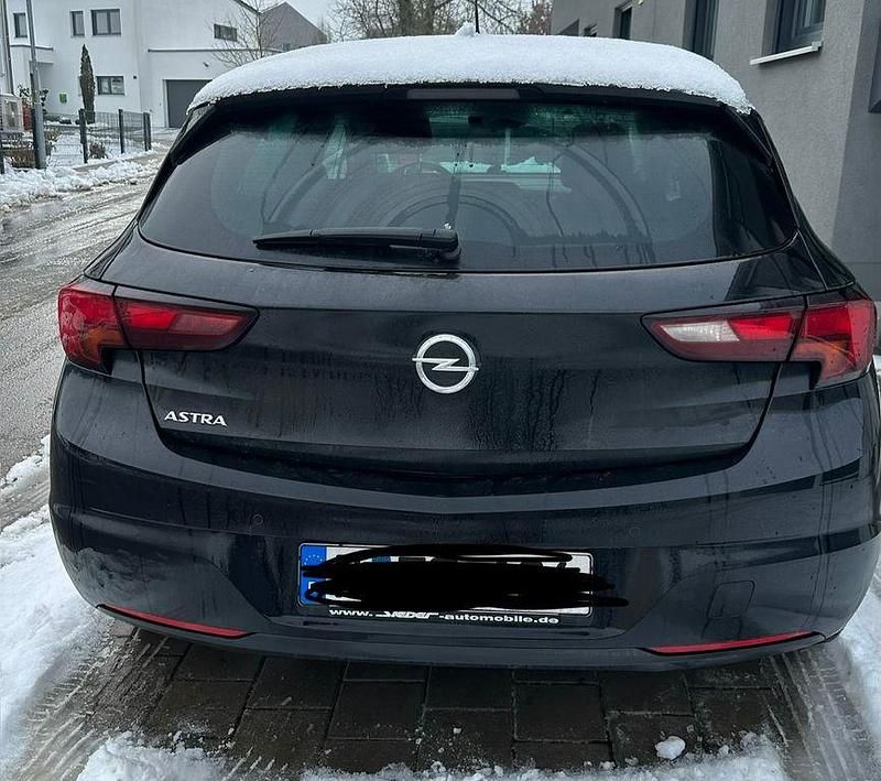 Gebraucht Opel Astra 131 PS (96 kW) 2021 Schwarz Limousine