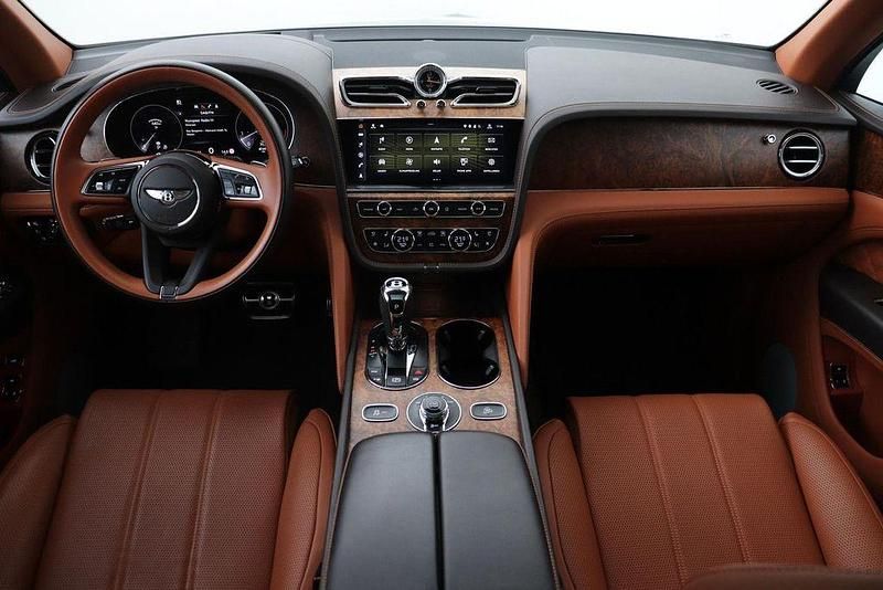 Gebraucht Bentley Bentayga 549 PS (403 kW) 2022 Grau SUV