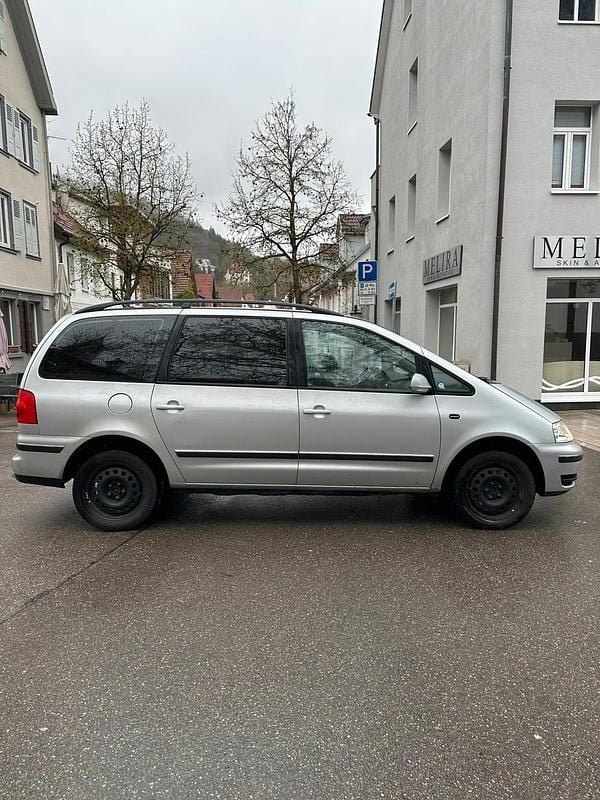 Gebraucht VW Sharan 115 PS (84 kW) 2004 Silber Van / Kleinbus
