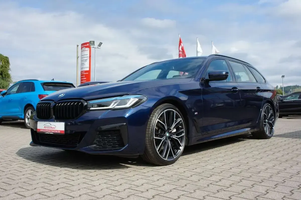 Gebraucht BMW 540 M Sport 340 PS (250 kW) 2022 Blau Kombi