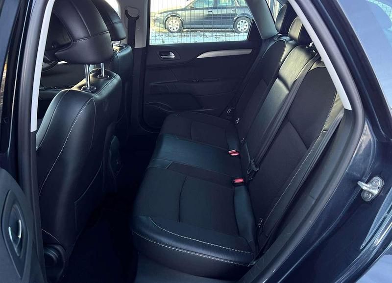 Gebraucht Citroën C4 Business Class 111 PS (81 kW) 2012 Blau Limousine