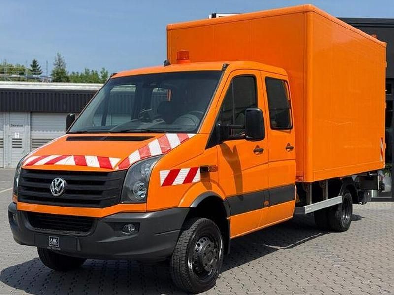 Gebraucht VW Crafter 163 PS (119 kW) 2018 Rot Van