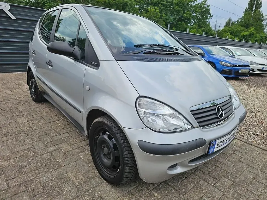 Gebraucht Mercedes A140 82 PS (60 kW) 2001 Silber Kleinwagen