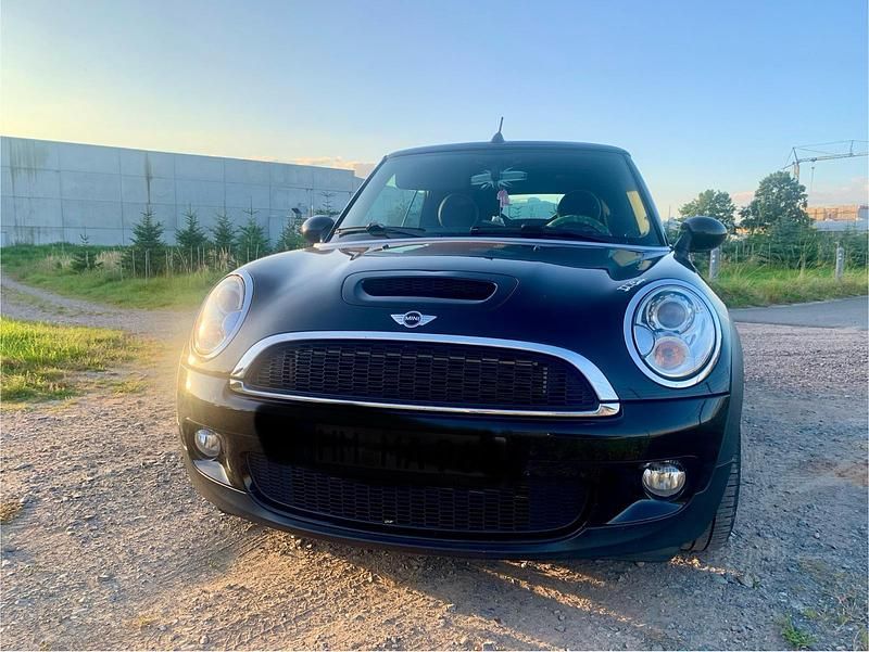 Schwarz Gebraucht 2010 Mini Cooper S Cabriolet Cabrio | 8.876 € (Fairer Preis) - Bild 1/4