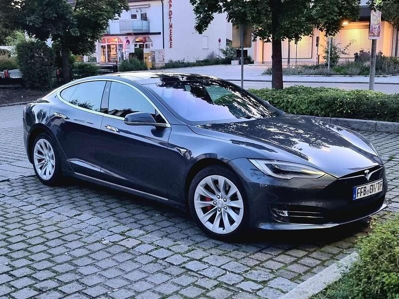 Usado Tesla Model S Performance 570 kW (775 HP) 2017 Cinzento Citadino