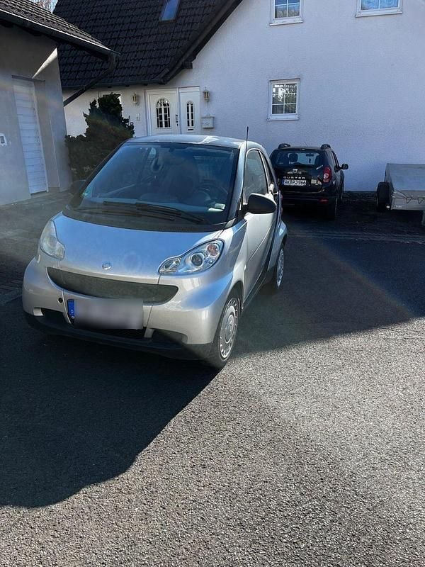 Silber Gebraucht 2007 Smart ForTwo Coupé Pure Coupé | 2.100 € (Fairer Preis) - Bild 1/4