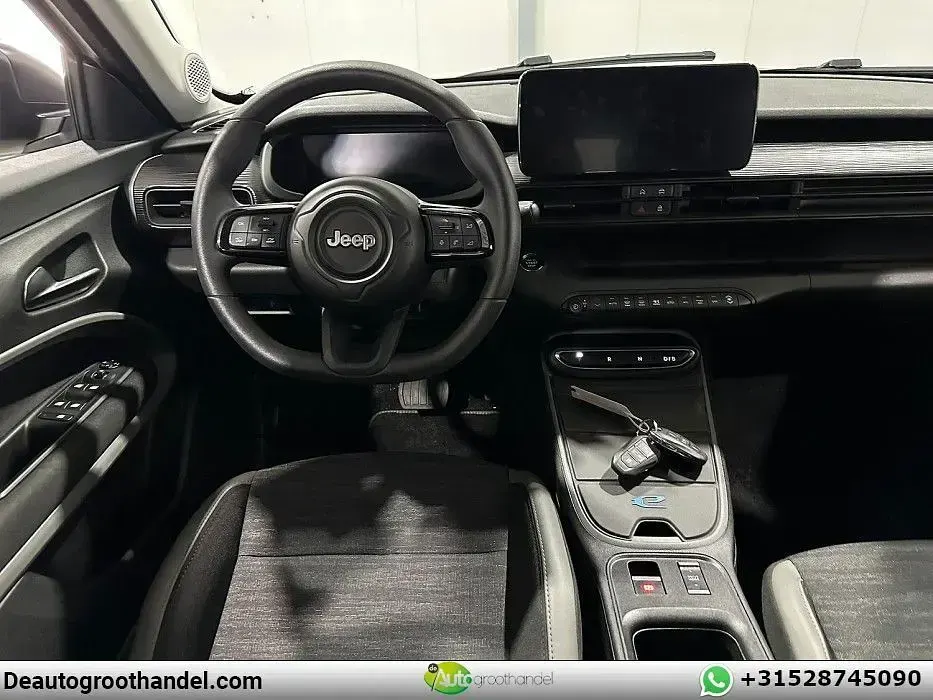 Usata Jeep Avenger EV Longitude 114 kW (156 CV) 2024 Bianco SUV
