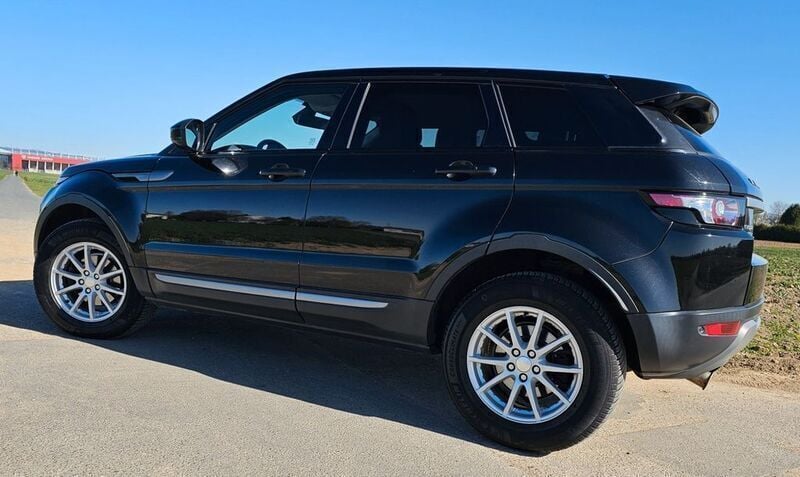 Schwarz Gebraucht 2014 Land Rover Range Rover evoque Pure SUV | 8.900 € (Guter Preis) - Bild 1/4