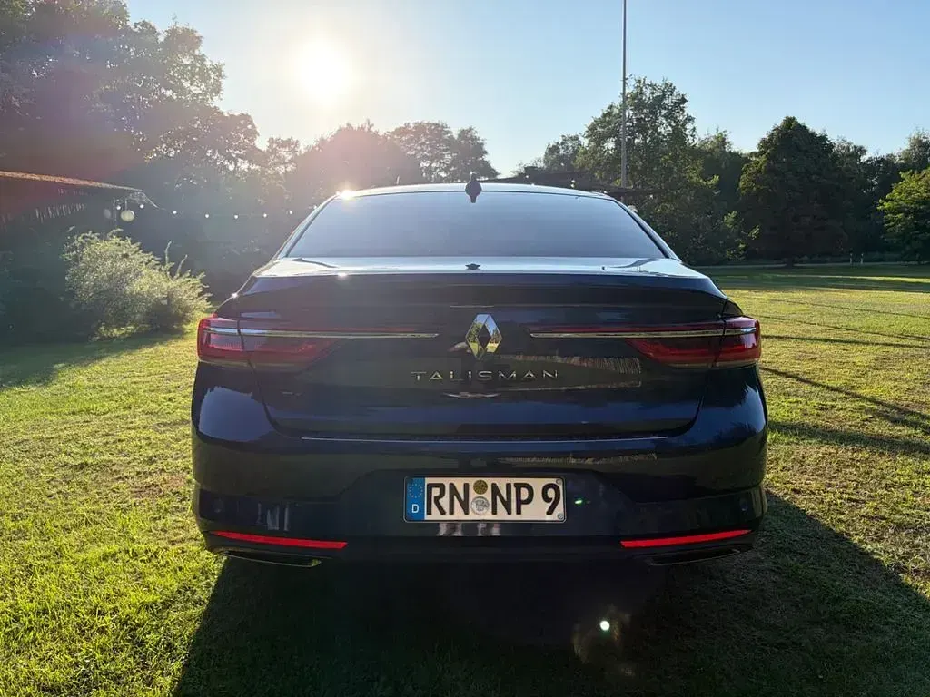 Gebraucht Renault Talisman Initiale Paris 189 PS (139 kW) 2022 Blau Limousine