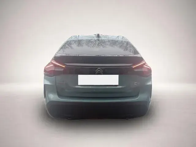 Gebraucht Citroën C4 Shine 131 PS (96 kW) 2023 Manufacturer SUV