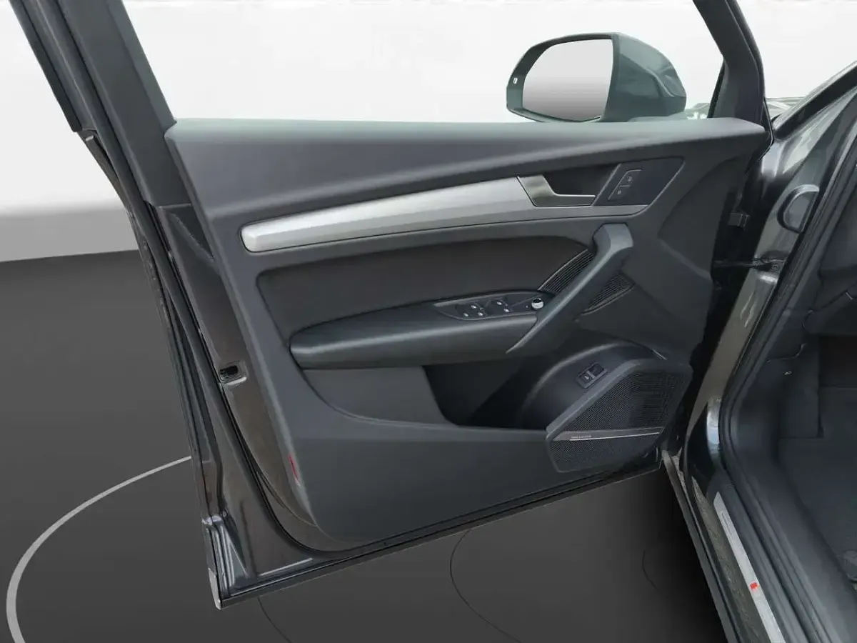 Gebraucht Audi Q5 S-Line 204 PS (150 kW) 2023 Daytonagrau perleffekt SUV