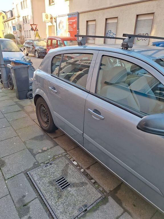 Gebraucht Opel Astra GTC 105 PS (77 kW) 2004 Blau Limousine