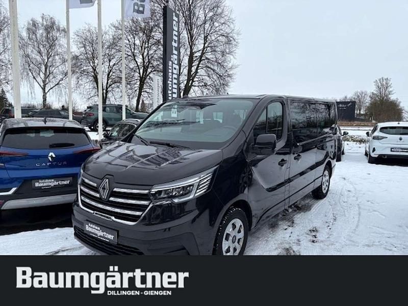 Tenebroschwarz metallic Gebraucht 2024 Renault Trafic Evolution Van / Kleinbus | 31.950 € (Superpreis) - Bild 1/4