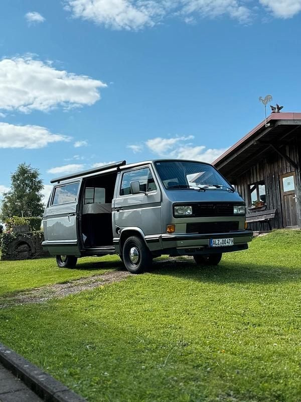 Silber Gebraucht 1984 VW T3 Van | 12.990 € - Bild 1/4