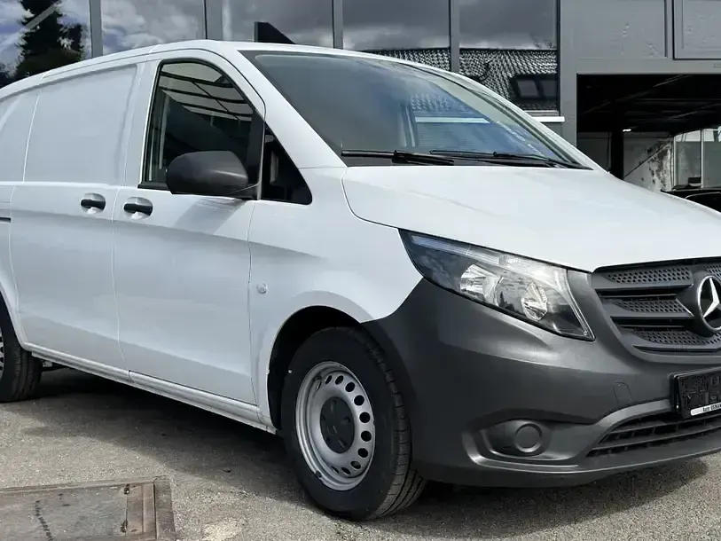 Gebraucht Mercedes Vito 136 PS (100 kW) 2020 Weiß Van