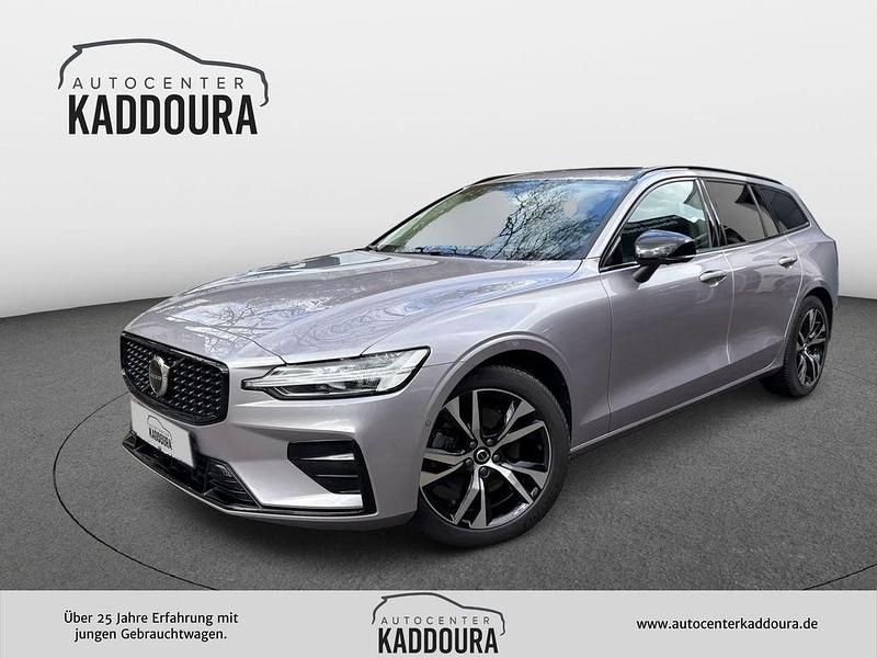 Gebraucht Volvo V60 Plus 197 PS (144 kW) 2025 Aurora silver / metallic Kombi
