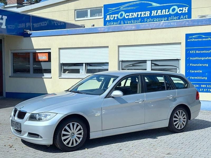 Silber Gebraucht 2007 BMW 318 Advantage Kombi | 5.900 € (Etwas zu teuer) - Bild 1/4