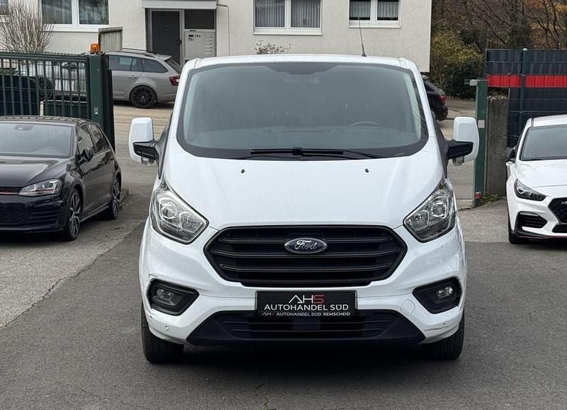 Gebraucht Ford Transit Custom Trend 131 PS (96 kW) 2020 Weiß Van / Kleinbus
