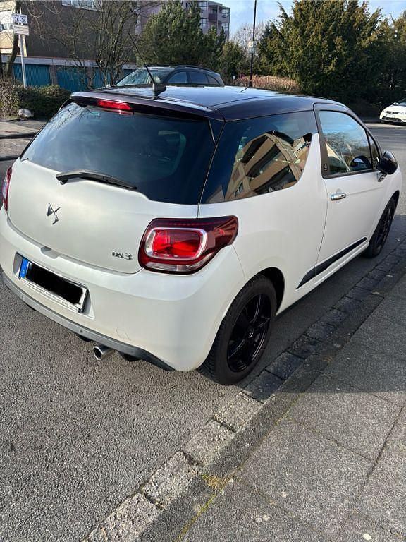 Gebraucht DS Automobiles DS3 110 PS (80 kW) 2017 Weiß Kleinwagen