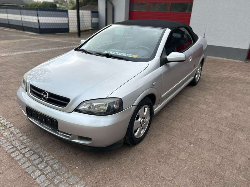 Silber Gebraucht 2004 Opel Astra Cabriolet Cabrio | 3.500 € (Fairer Preis) - Bild 1/4