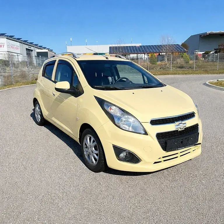 Gebraucht Chevrolet Spark LTZ 82 PS (60 kW) 2013 Gelb Kleinwagen