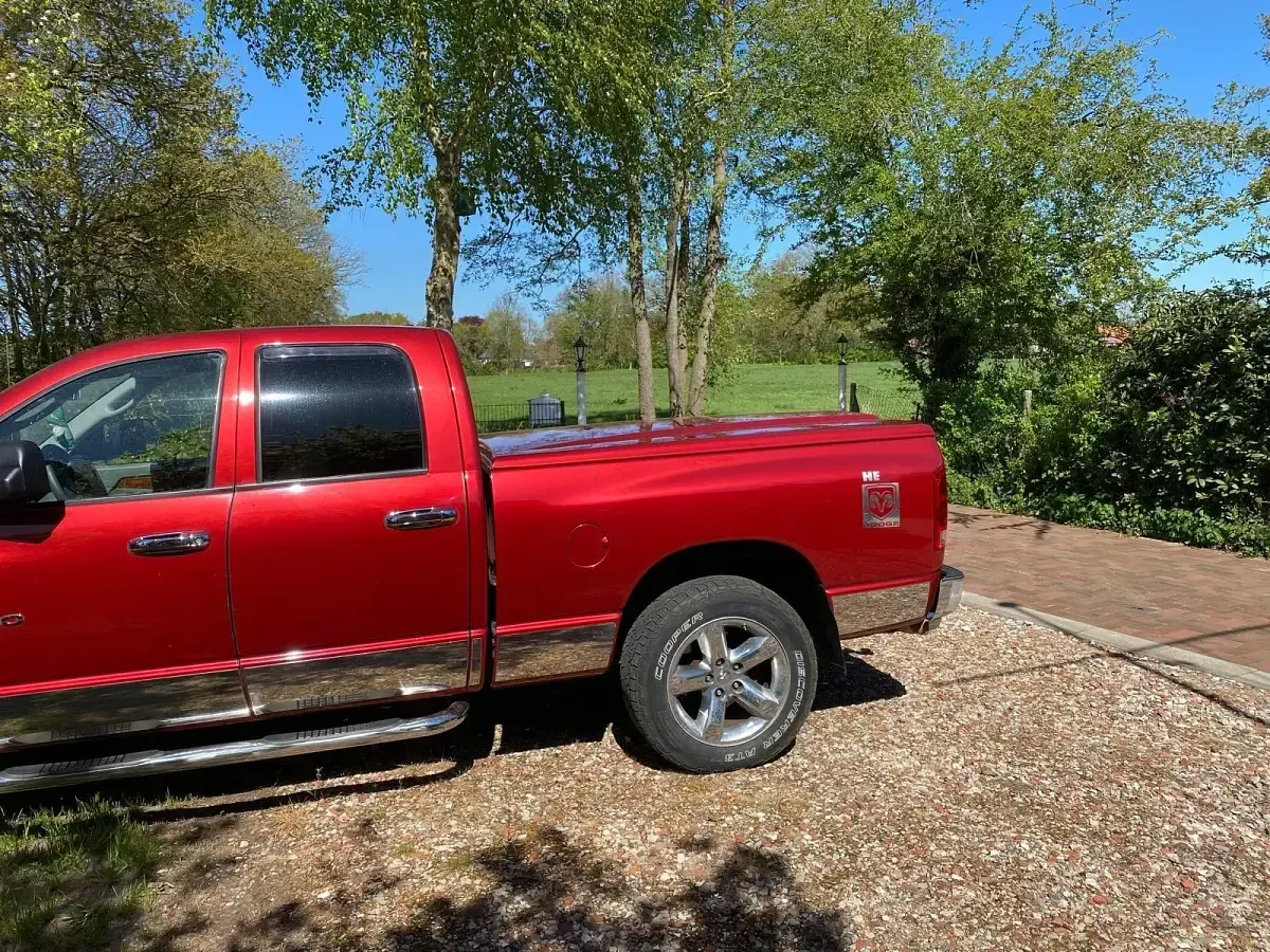 Gebraucht Dodge Ram 345 PS (253 kW) 2006 Rot Pickup