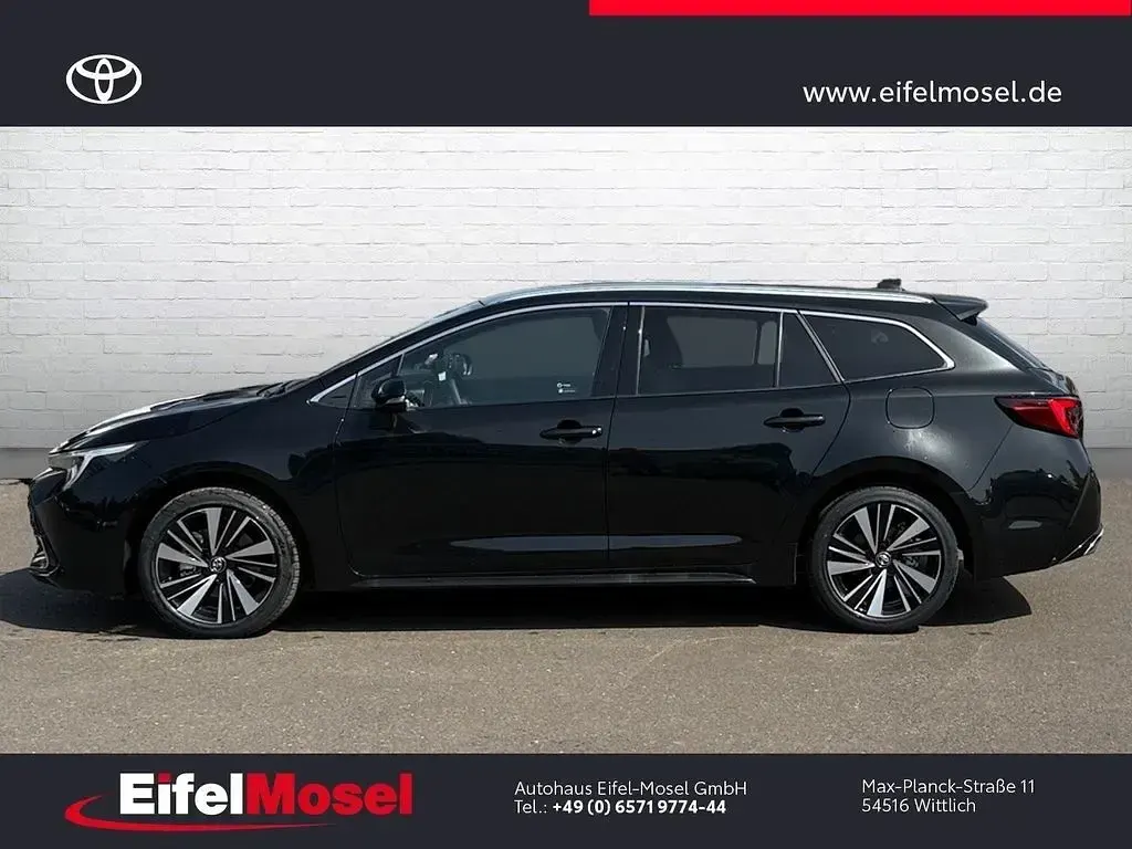 Neu Toyota Corolla 140 PS (102 kW) 2026 Schwarz Limousine
