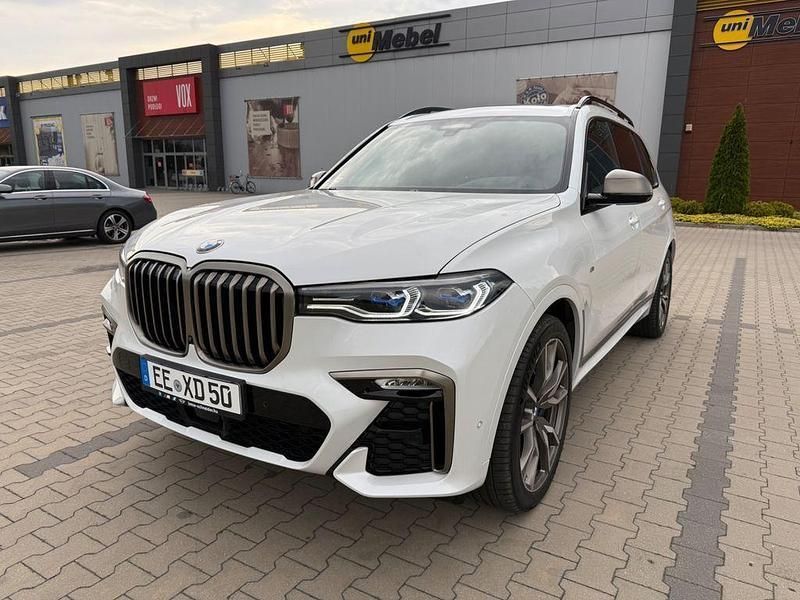 Weiß Gebraucht 2020 BMW X7 Performance SUV | 63.500 € (Etwas zu teuer) - Bild 1/4
