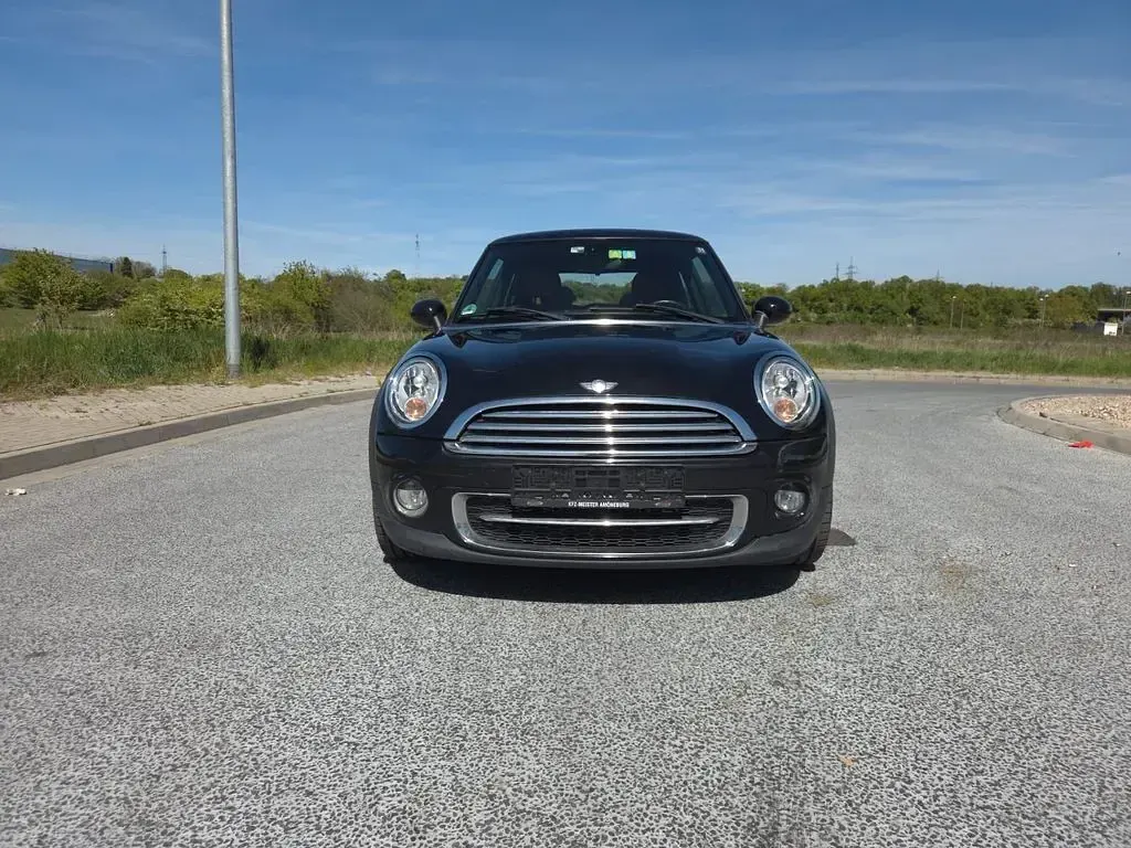 Gebraucht Mini Cooper D 111 PS (81 kW) 2013 Schwarz Kleinwagen