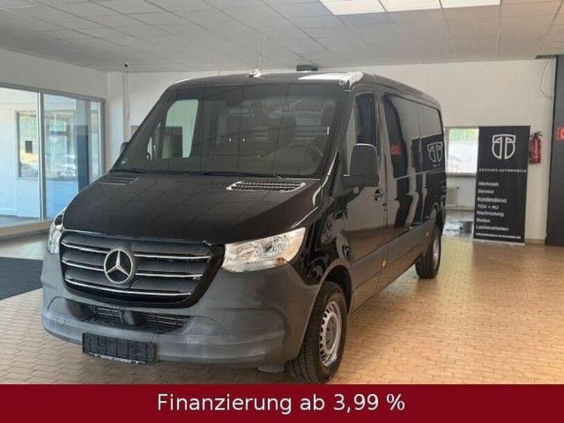 Schwarz Gebraucht 2018 Mercedes Sprinter Van | 23.990 € (Guter Preis) - Bild 1/4