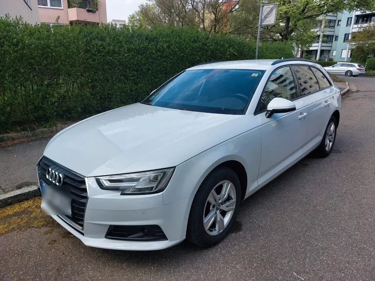 Gebraucht Audi A4 150 PS (110 kW) 2017 Weiß Kombi