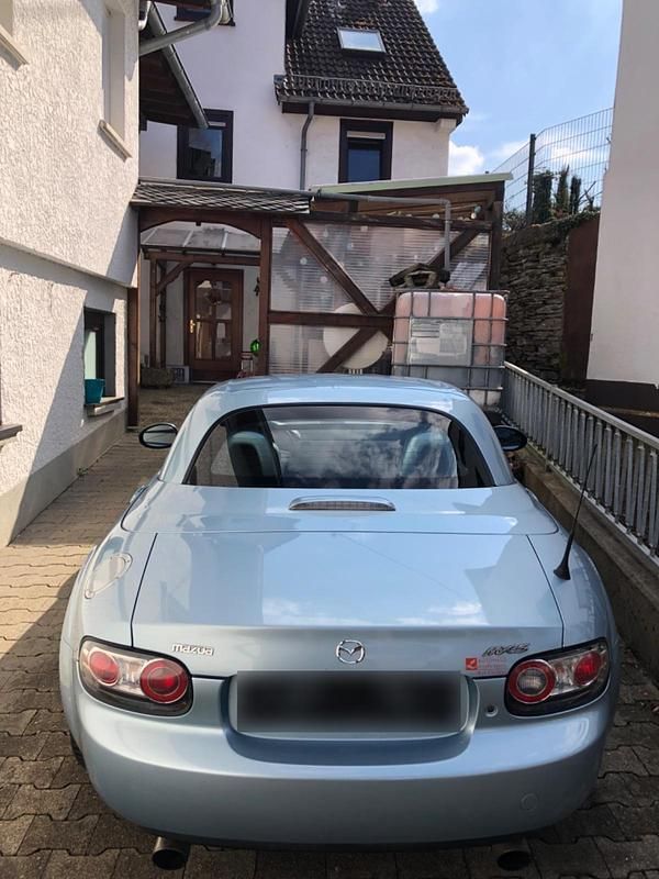 Gebraucht Mazda MX5 125 PS (91 kW) 2008 Blau Cabrio