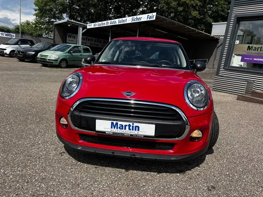 Gebraucht Mini ONE 102 PS (75 kW) 2019 Rot Kleinwagen