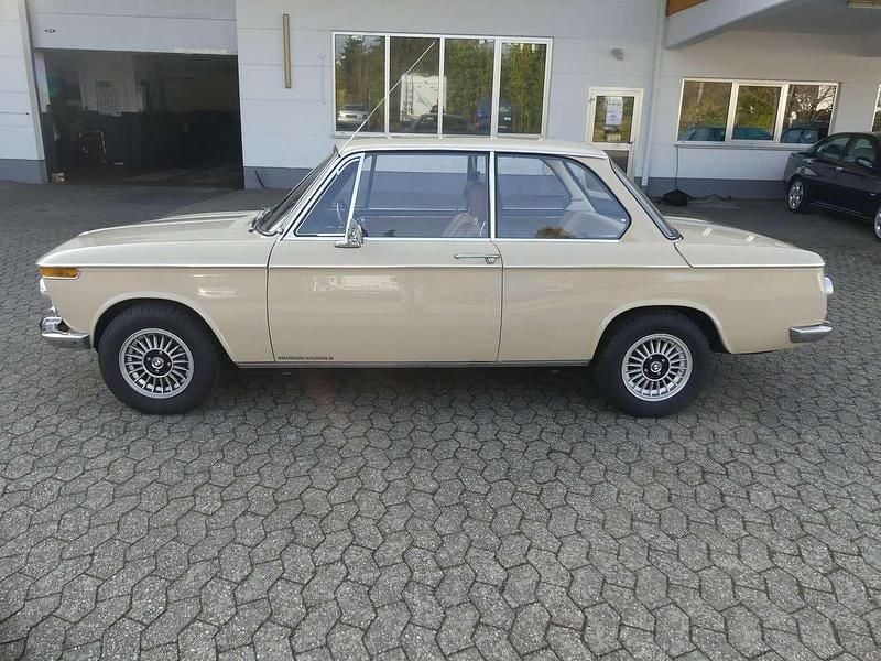 Gebraucht BMW 2002 101 PS (74 kW) 1970 Sahara beige Limousine