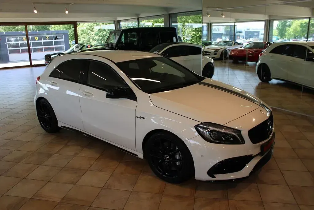 Gebraucht Mercedes A45 AMG AMG 381 PS (280 kW) 2016 Weiß Limousine