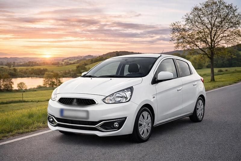 Weiß Gebraucht 2019 Mitsubishi Space Star Kleinwagen | 7.500 € (Guter Preis) - Bild 1/4