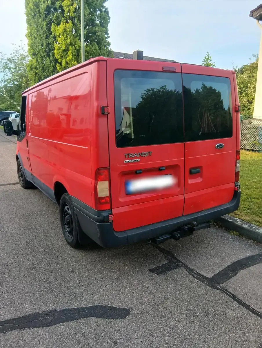 Gebraucht Ford Transit 100 PS (73 kW) 2013 Rot Van