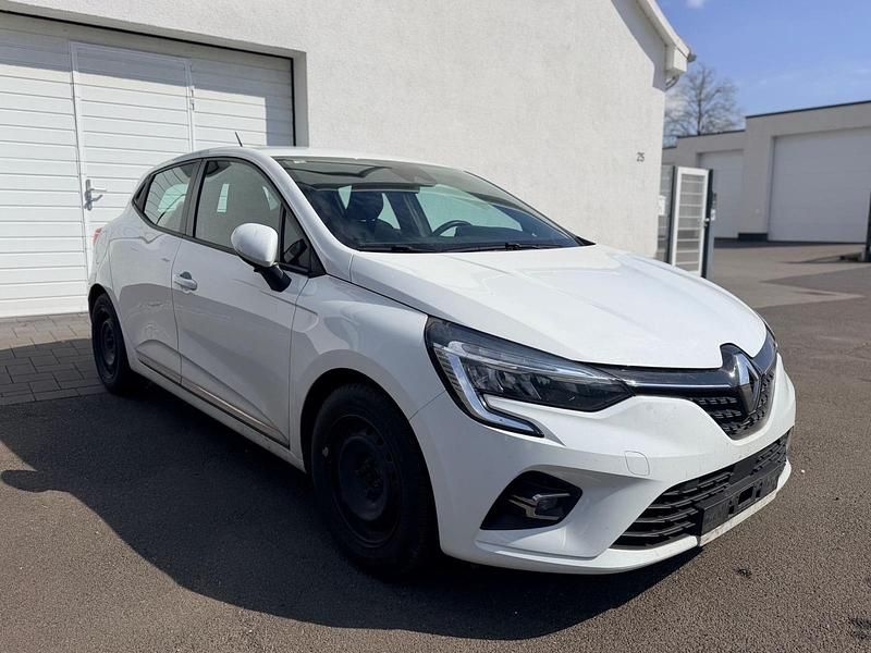Gebraucht Renault Clio V 91 PS (66 kW) 2021 Weiß Kleinwagen