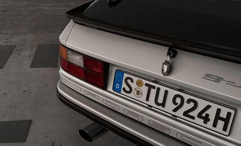 Gebraucht Porsche 924 170 PS (125 kW) 1980 Silber Coupé