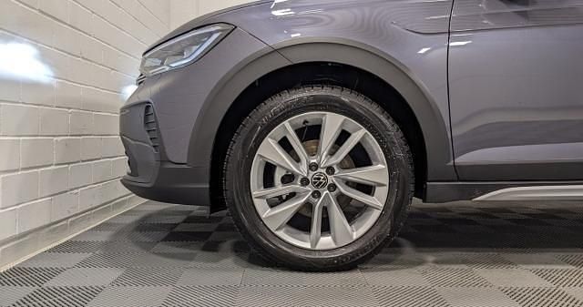 Metallic Gebraucht 2024 VW Taigo Goal SUV | 27.830 € (Teuer) - Bild 1/4