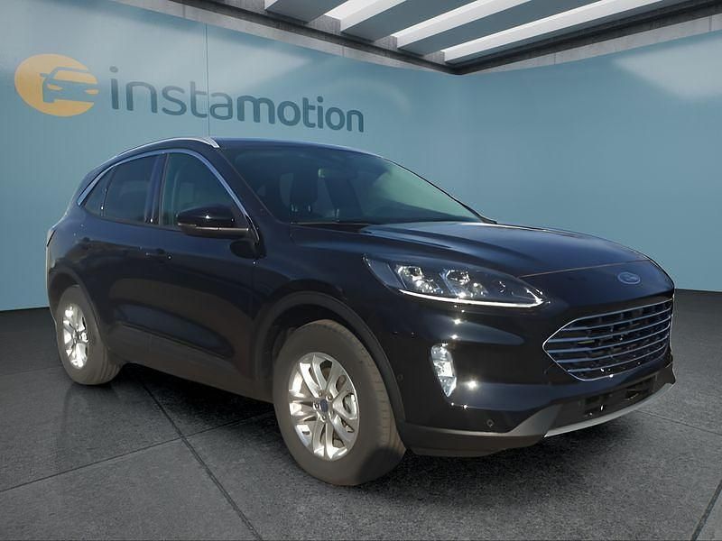 Gebraucht Ford Kuga 182 PS (133 kW) 2024 Schwarz SUV