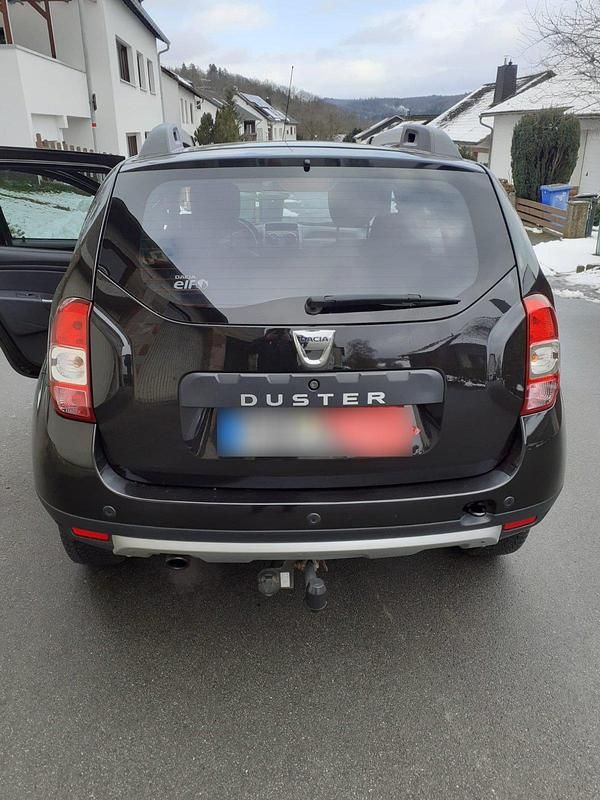 Gebraucht Dacia Duster Prestige 125 PS (91 kW) 2016 Schwarz SUV