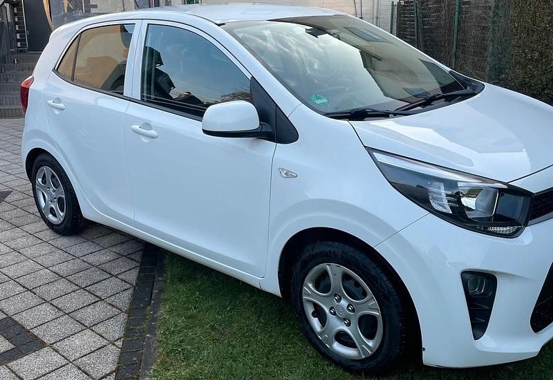 Gebraucht Kia Picanto 67 PS (49 kW) 2017 Weiß Kleinwagen