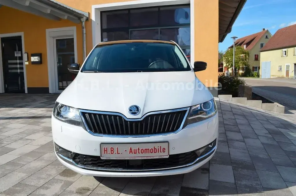 Gebraucht Skoda Rapid Style 116 PS (85 kW) 2018 Weiß Kleinwagen