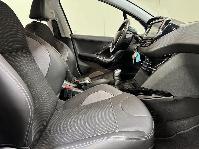 Gebraucht Peugeot 2008 110 PS (80 kW) 2016 Grau SUV