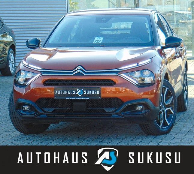 Lackierung pulsorange/typ aus Gebraucht 2022 Citroën e-C4 Feel SUV | 15.990 € (Superpreis) - Bild 1/4