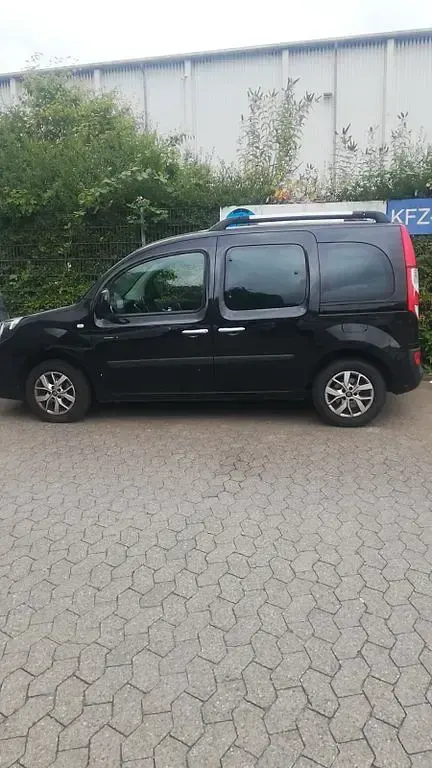 Gebraucht Renault Kangoo LIMITED 95 PS (69 kW) 2020 Schwarz Van / Kleinbus