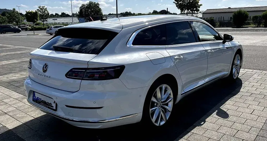 Gebraucht VW Arteon Elegance 150 PS (110 kW) 2021 Weiß Limousine